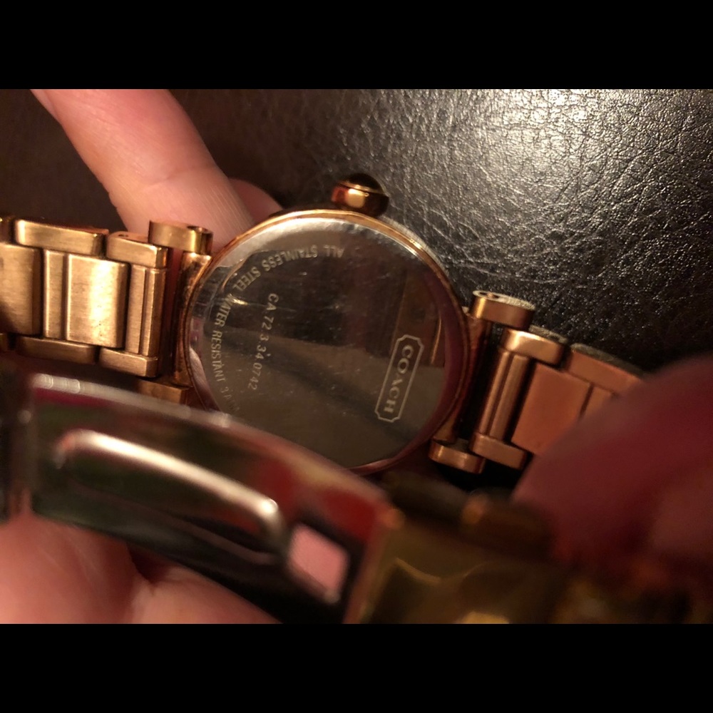 Classy Watch - image 4